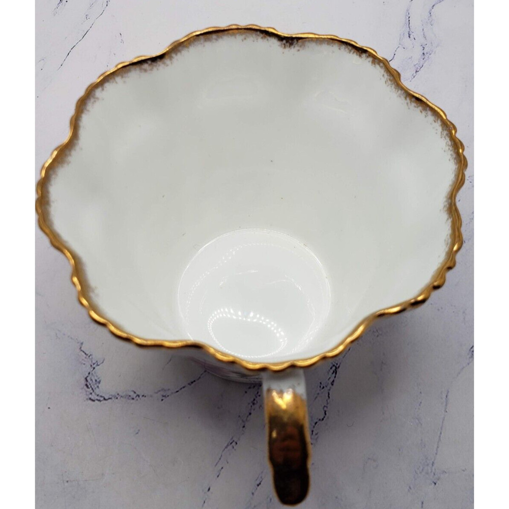 Salisbury Fine Bone China Sweet Pea Floral Pattern W/ Gold Trim Tea Cup & Saucer - Picture 13 of 14